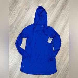 NWT Athleta Wickit Wader coverup - blue